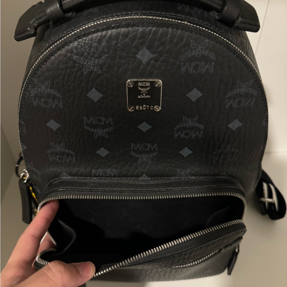 MCM Small Backpack - Picture 6 of 8